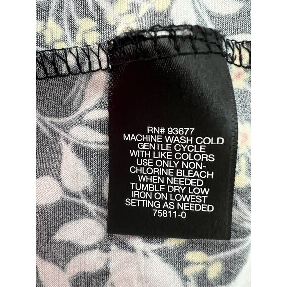 Liz Claiborne Blouse Size OX Black Floral Slinky Keyhole Pleated Front Work Top - Picture 11 of 11